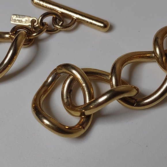 Heavy Gold Tone Monet Chain Necklace 17.5 Inches Long - Picture 9 of 12